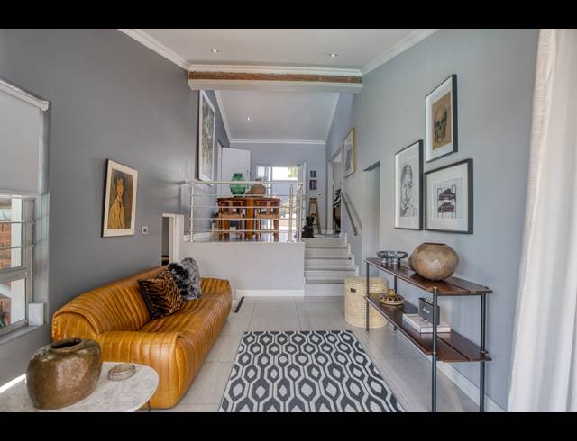 8 BEDROOM HOUSE FOR SALE IN BALLITO CENTRAL